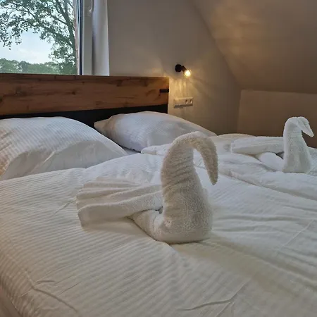 2 Lägenhet *